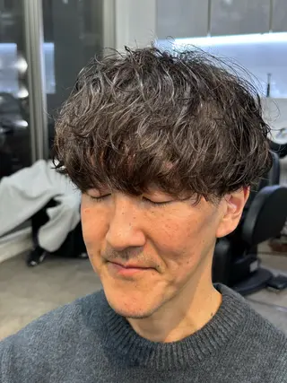 パーマ メンズ fifth men's原宿所属・fifth/原宿/ シャドウパーマ/カズのヘアスタイル