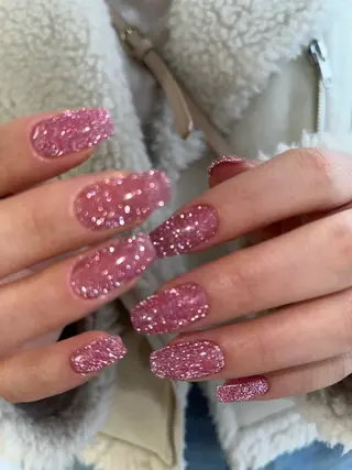 ネイル hiyori🫧 mieuxのネイルデザイン