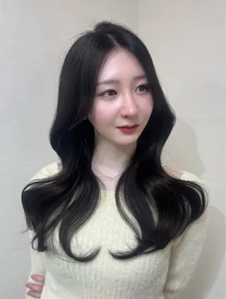 ロング レイヤー/韓国風 三好悠生のヘアスタイル