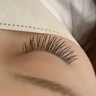 マツエク・マツパ Tsiky AYAのマツエク・マツパデザイン