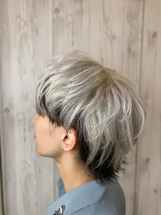 メンズ ゆぴ☾‪/推しカラー /ハイトーンのヘアスタイル