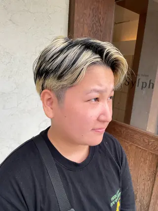 ショート カラー MATSURI BASE.AWAJIのヘアスタイル