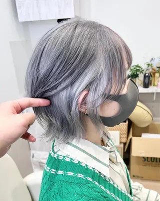 ミディアム カラー 平尾 拓也のヘアスタイル