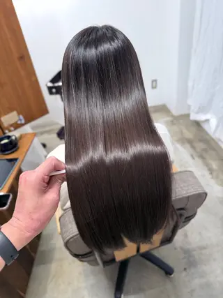 セミロング 【韓国レイヤー特化 ハッシュカット】のヘアスタイル