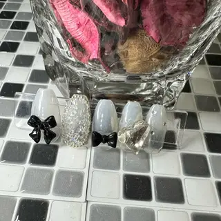 ネイル 新山 聖のネイルデザイン