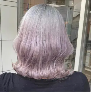 ミディアム カラー 🌹TikTok４万 ﾌｫﾛﾜｰ🌹AKIのヘアスタイル