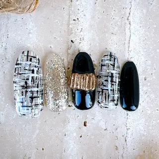 ネイル Rairia   nail所属・屋敷 理奈のネイルデザイン