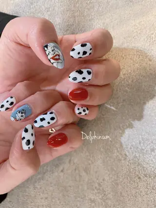 ネイル 岡本 友恵のネイルデザイン