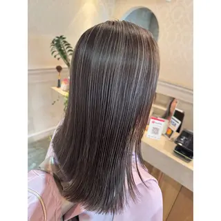 セミロング ハイライト/インナー /ブリーチ/レイヤーのヘアスタイル