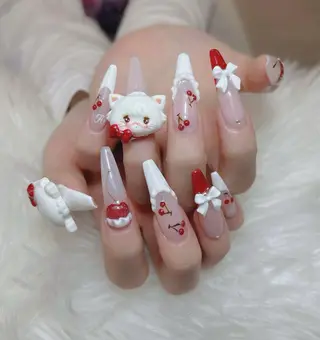 セミロング Pio Mielのネイルデザイン