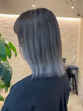 ミディアム カラー Ｖｉｏｔ  銀座 樋口 桃佳のヘアスタイル