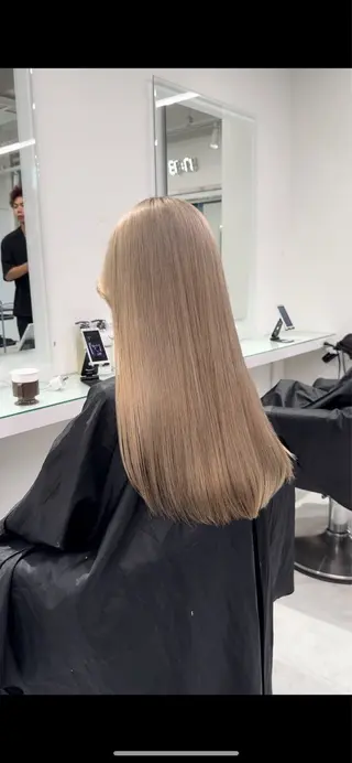 ロング カラー 透明感カラー/ ブリーチ/💓パタオのヘアスタイル