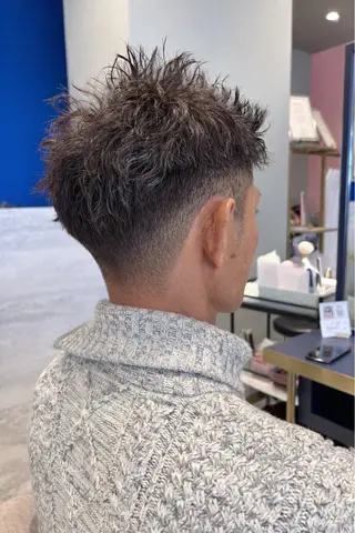 パーマ メンズ 志田 ほん/ メンズパーマのヘアスタイル