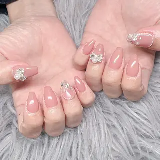 ネイル 個室ネイルサロンDolly  Girl〜ドーリーガール〜所属・DollyGirl KYOKOのネイルデザイン