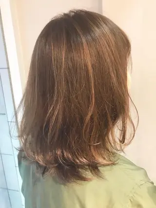 ミディアム カラー Neolive Cava 相模大野店所属・sola: neoliveのヘアスタイル