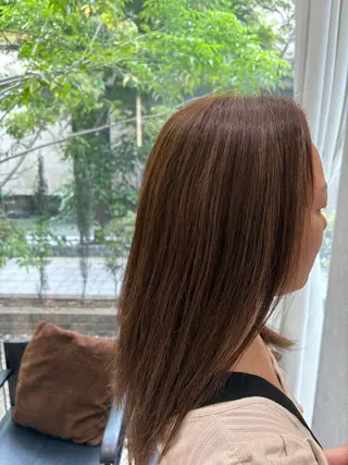 カラー DECOR所属・DECOR ミネ ショウタロウのヘアスタイル