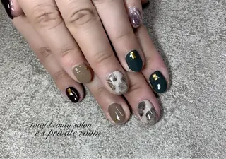 ネイル LAVISH nail salonのネイルデザイン