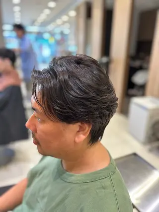 ショート パーマ メンズ ハイトーン× デザイン　Runoのヘアスタイル