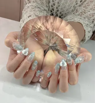 ネイル LoaChaton kaeのネイルデザイン