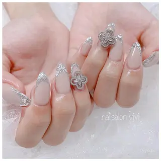 ネイル ＶＩＶＩ nailsalonのネイルデザイン