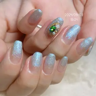 ネイル 亀井 かおりのネイルデザイン