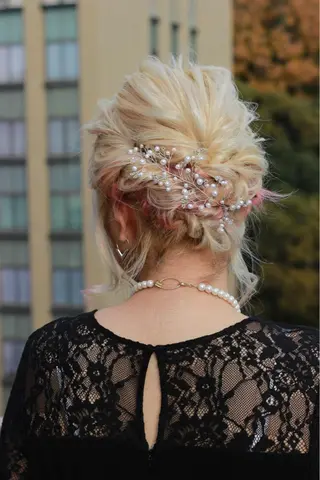 ミディアム ヘアアレンジ Viage （ビアージュ）のヘアスタイル