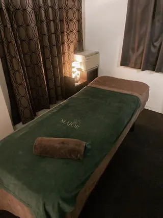 RAYVIS梅田店 HARUのエステ・リラクイメージ