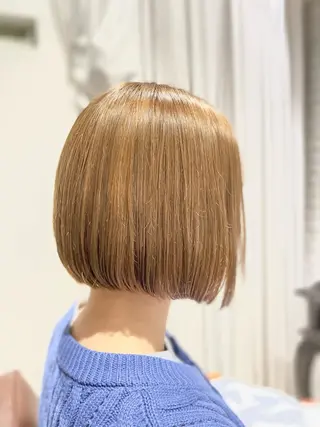 ショート カラー 福田 里央のヘアスタイル