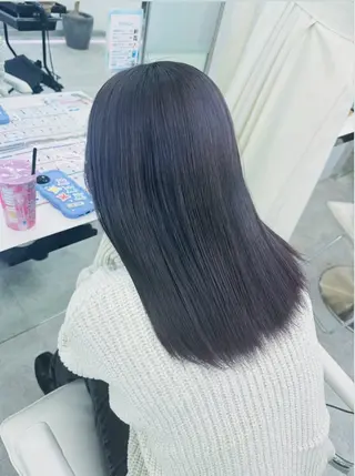 セミロング 🎀藤沢 ﾊｲﾄｰﾝ ららのヘアスタイル