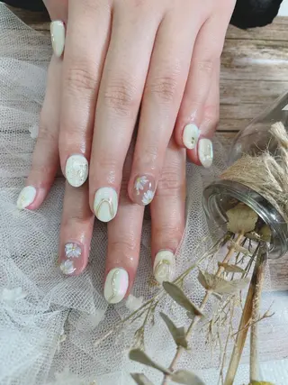 ネイル 🦋ネイルサロン ブラン🌈ゆりのネイルデザイン