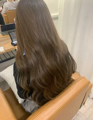 カラー 🌷星野 朱理🌷のヘアスタイル