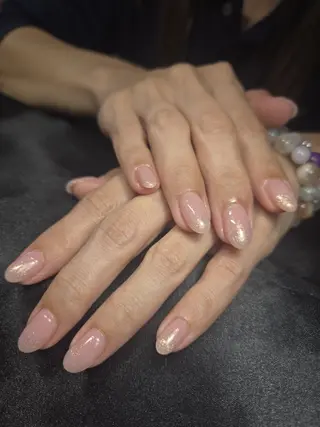 ネイル ネイルサロンベルティ .ひとみのネイルデザイン