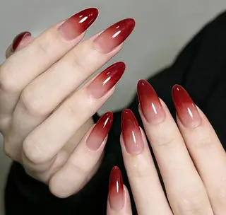 ネイル 小島 阿佑美のネイルデザイン