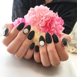 ネイル Petit Fleur所属・青柳 亜梨奈のマツエク・マツパデザイン