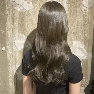 カラー koti所属・HIKARI / カットモデル募集中のヘアスタイル