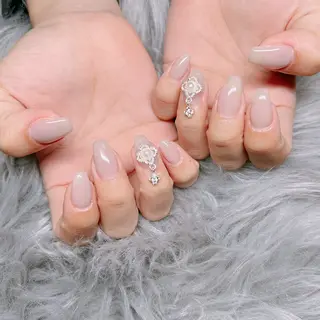 ネイル 個室ネイルサロンDolly  Girl〜ドーリーガール〜所属・DollyGirl KYOKOのネイルデザイン