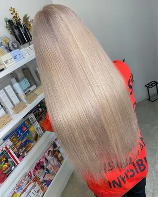 ロング 🫧髪質改善/ かずや🫧のヘアスタイル