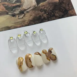 ネイル 黒葛原 めぐみのネイルデザイン