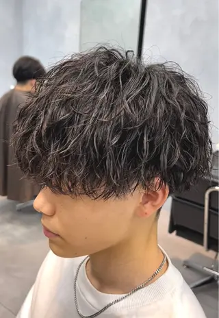 ショート パーマ メンズ 🦩パーマン🦩佐藤 航太のヘアスタイル