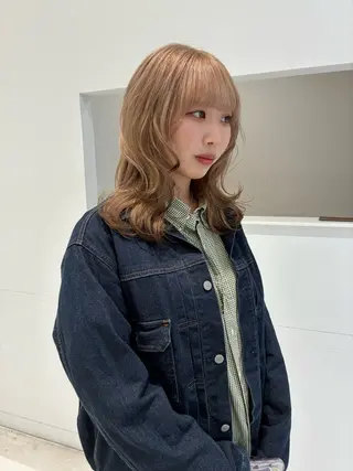 ミディアム Nought所属・cono noughtのヘアスタイル