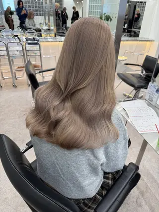 ロング カラー 🐯ミルクティーベー ジュ/大雅🐯のヘアスタイル