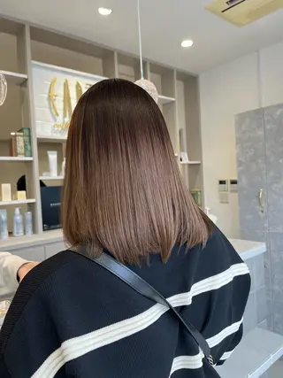 ミディアム 吹田 駿 髪質改善縮毛矯正のヘアスタイル