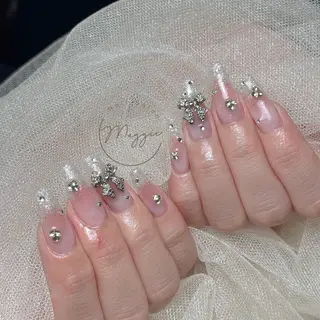 ネイル Maggie Nail🦩のネイルデザイン