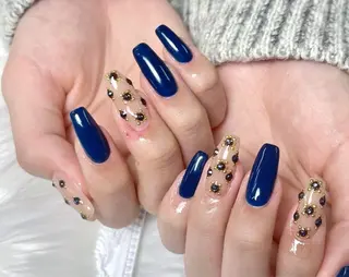 ネイル Kaka_ パラジェル、長さだしのネイルデザイン