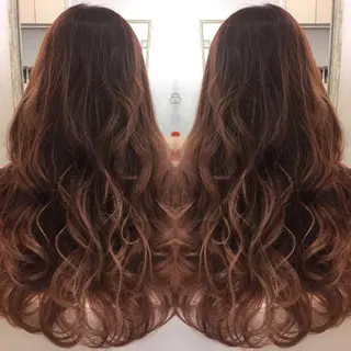 セミロング ロング カラー 髪質改善 中川　翔のヘアスタイル