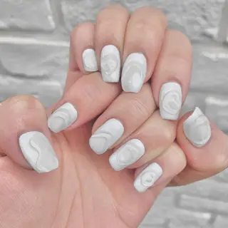 ネイル ヤマダ サクラのヘアスタイル