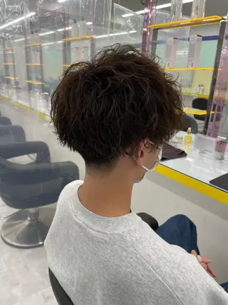 ミディアム メンズ 横浜メンズパーマ🔥 大野賢人のヘアスタイル