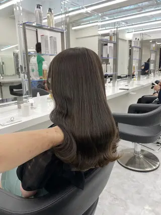 セミロング カラー ヘアアレンジ ［THEATER 仙台店🌼］公式のヘアスタイル