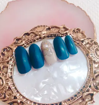 ネイル CROWN プライベートサロンのネイルデザイン