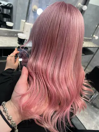 ミディアム カラー mimiiy梅田 中崎町ハイトーンのヘアスタイル